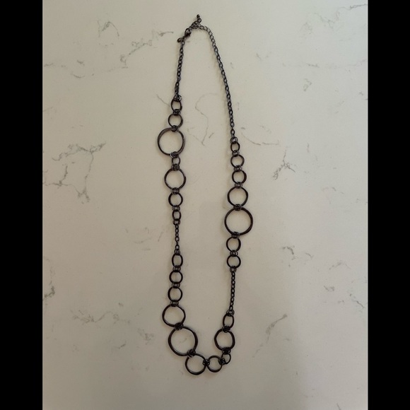 Lia Sophia - Picture 1 of 4